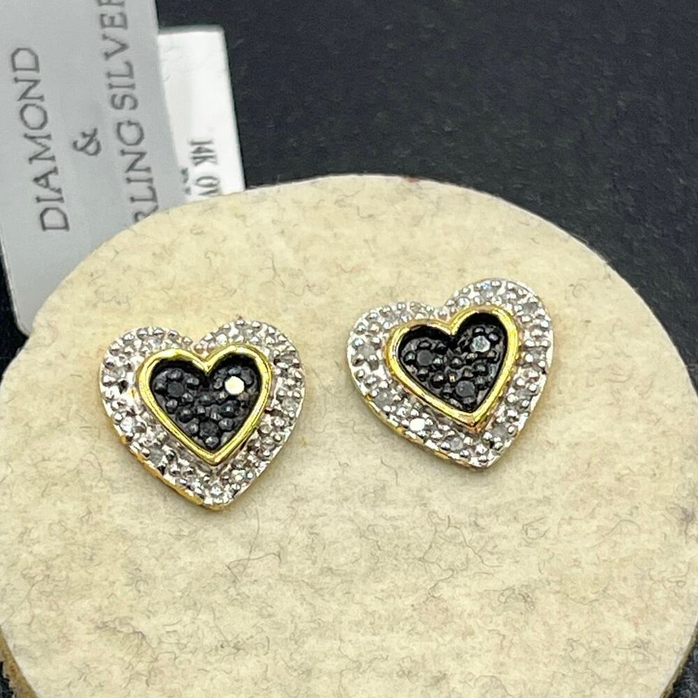 Sun 14K‎ Gold Over 925 1/10 ctw Black Clear Diamond Heart Stud Earrings New